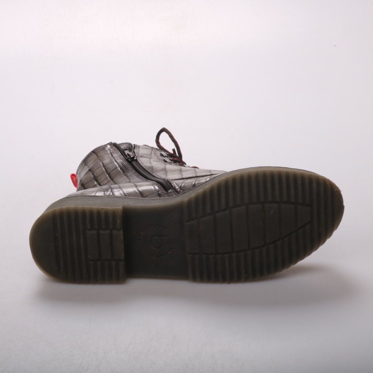 ботинки Bugatti