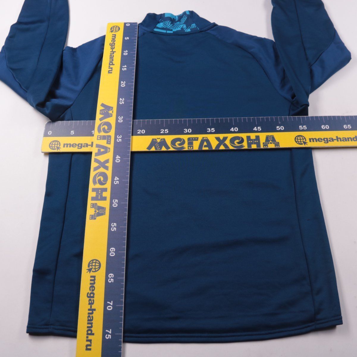 свитшот Umbro