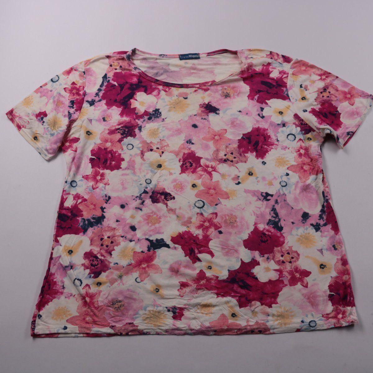 футболка Charles Vögele