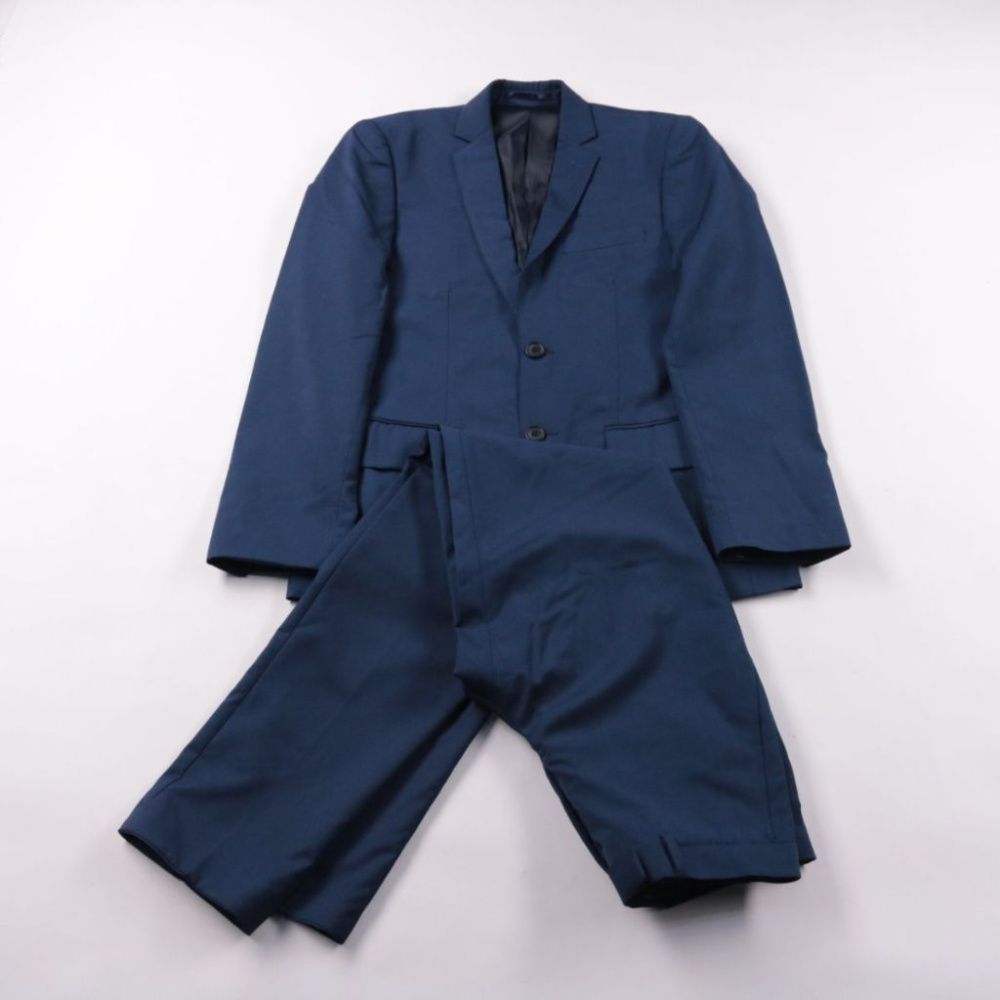 костюм не указано