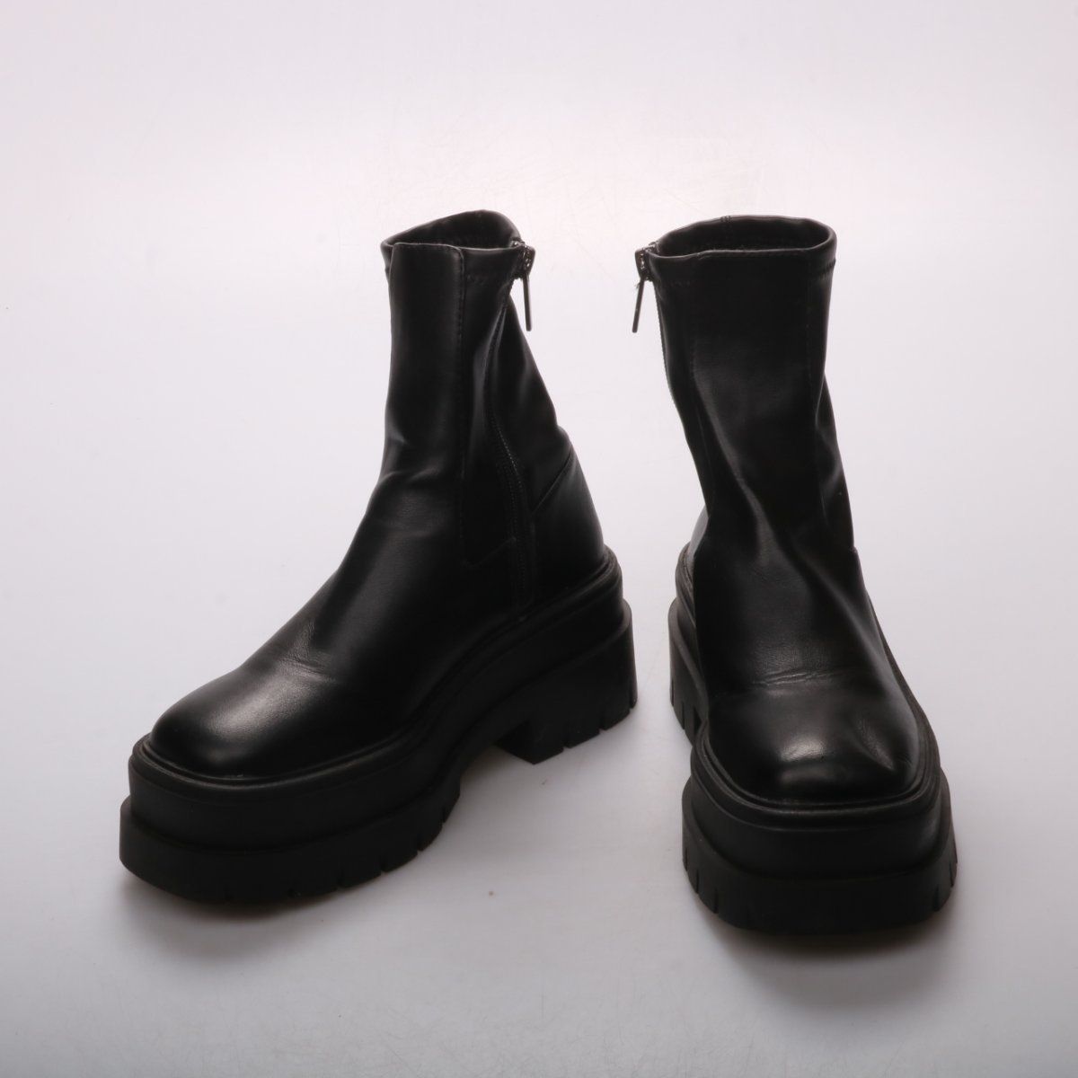 ботильоны Bershka