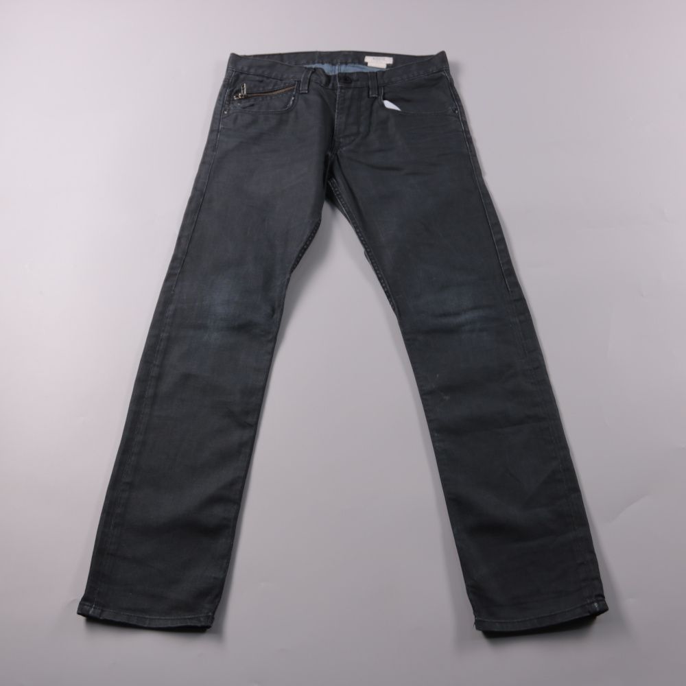 джинсы не указано