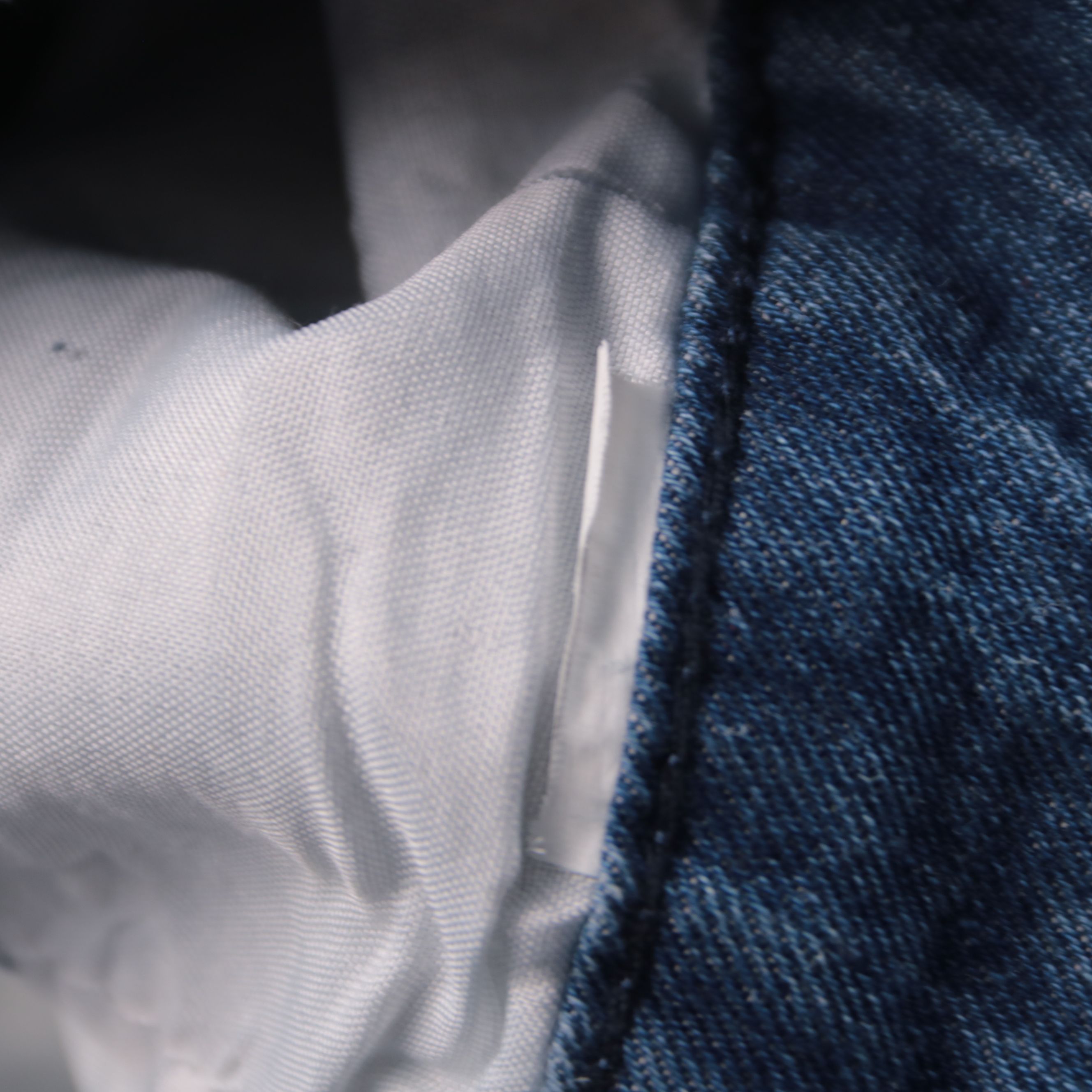 шорты не указано