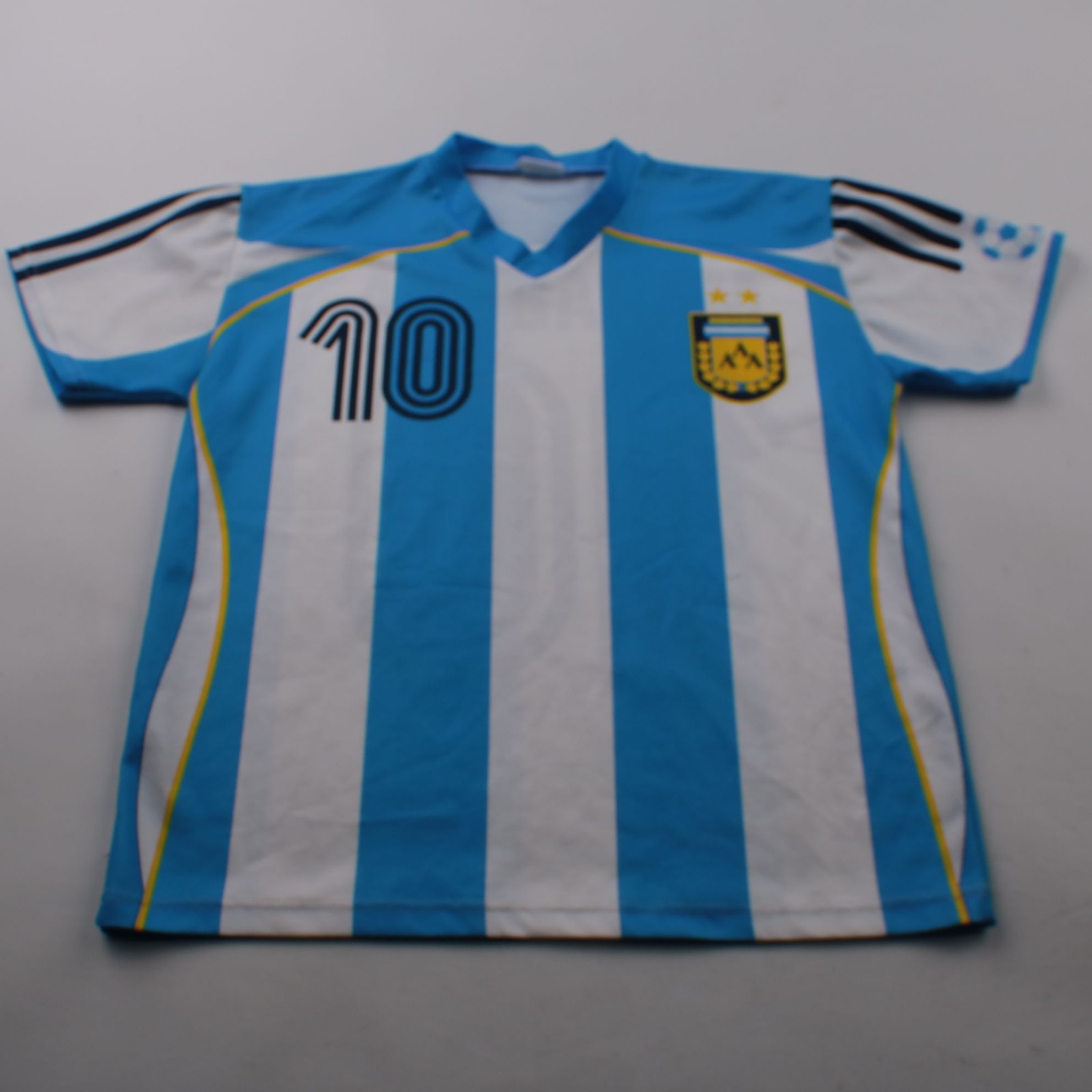 футболка не указано