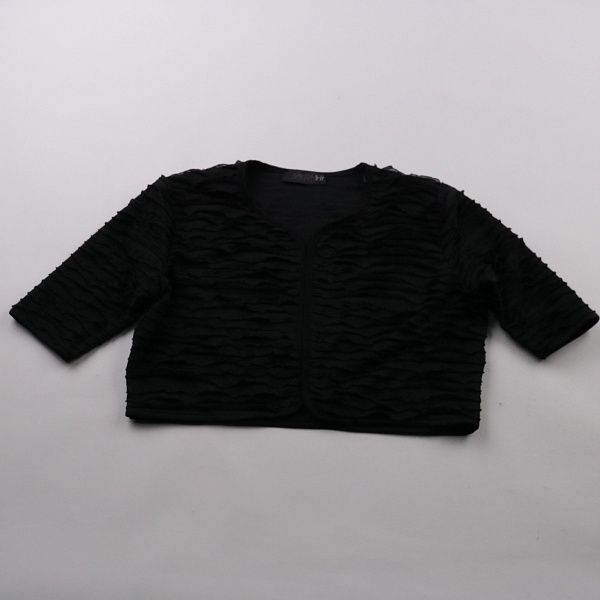 Пиджаки и костюмы