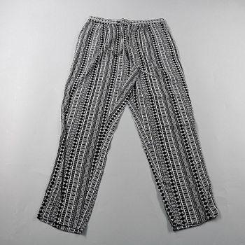 брюки TESSENTIALS