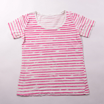 футболка не указано