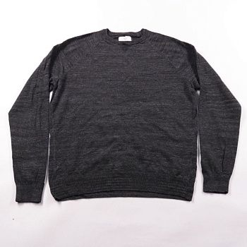 свитер The Basics