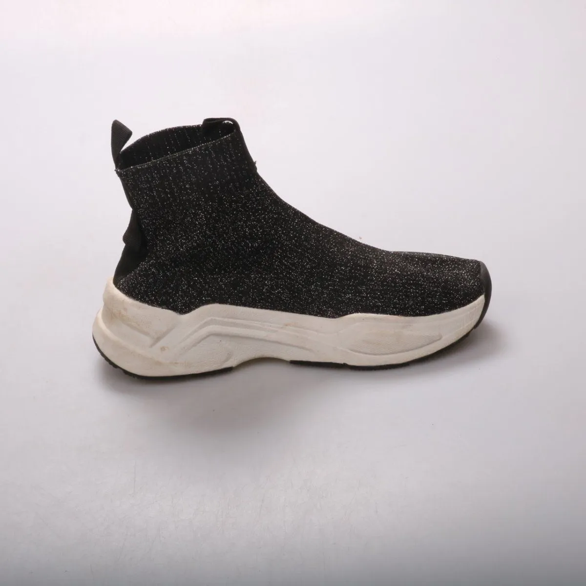 кроссовки H&M