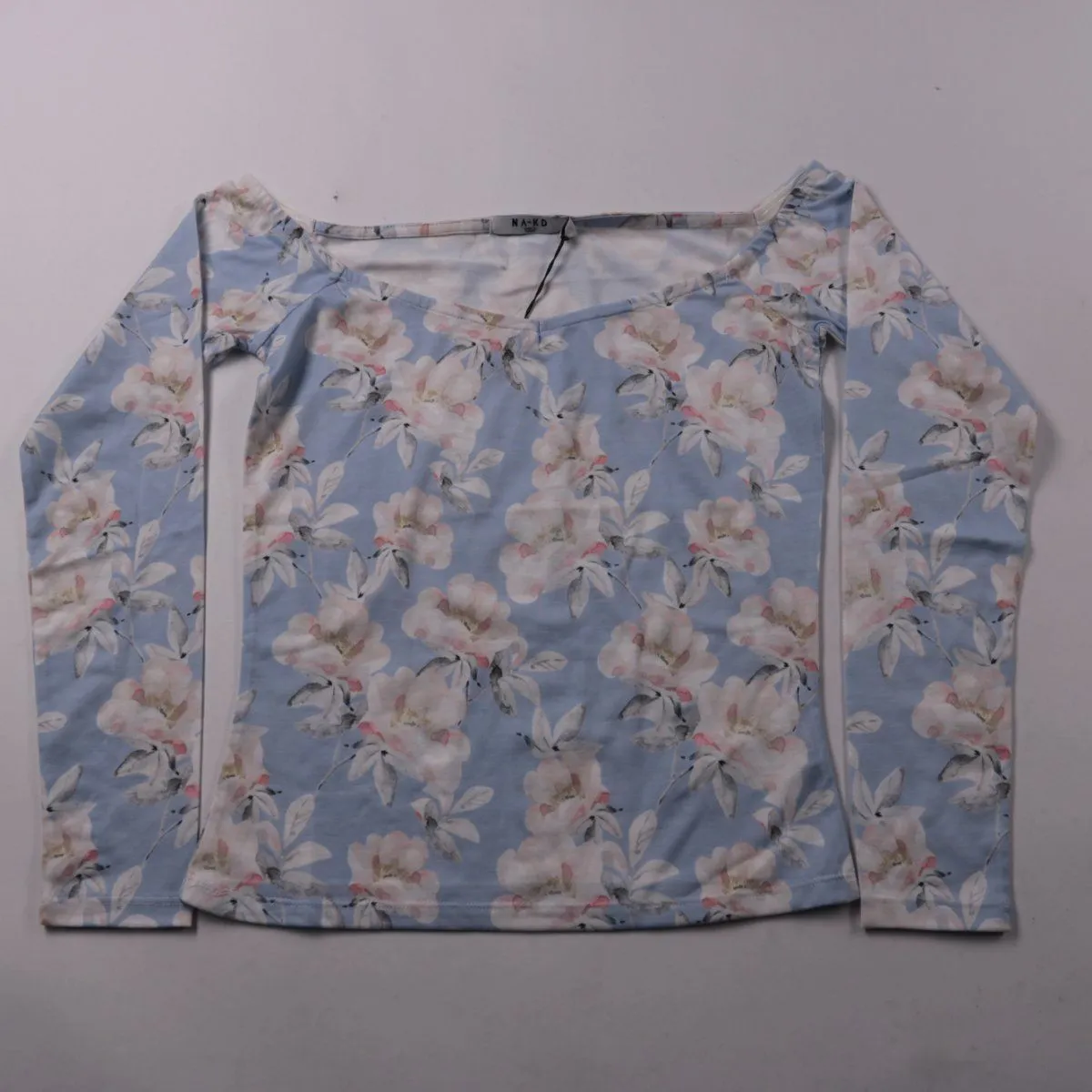 лонгслив NA-KD