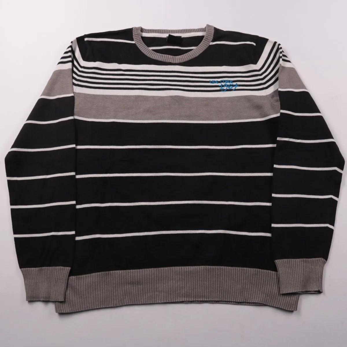 свитер Much More